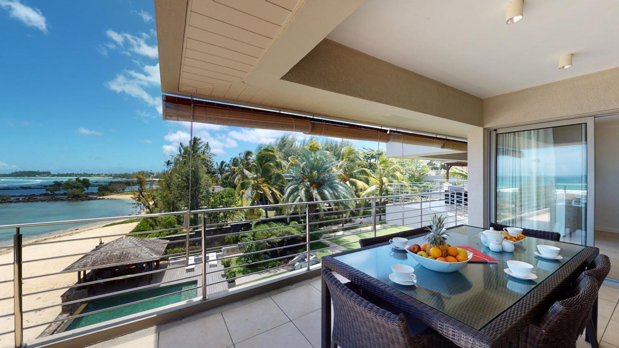 Bon Azur Beachfront Suites & Penthouses With Lov Trou-aux-Biches Exterior foto
