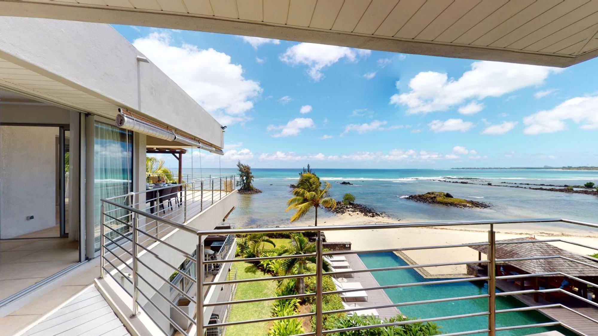 Bon Azur Beachfront Suites & Penthouses With Lov Trou-aux-Biches Exterior foto